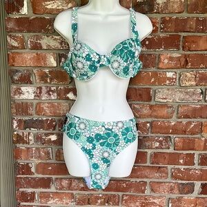 SHEIN Floral Green and white Bikini Set XL